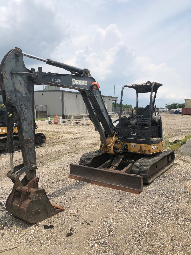 2012 DEERE 50D - Image 4